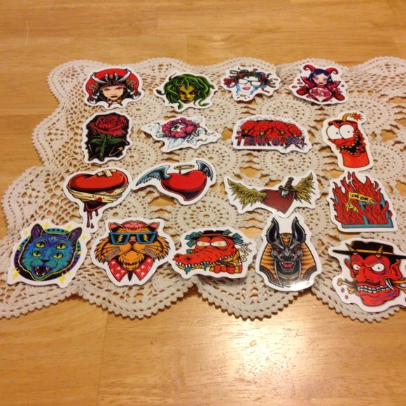 Hearts, Psychedelic Women, Cats, etc. stickers for cellphone, laptop, hydroflask - Picture 1 of 5